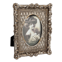 Product Κορνίζα Vintage Πολυεστέρα 18x23cm base image
