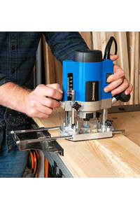 Product 1020W Plunge Router 1/4" & 8mm Silverline 329863 base image